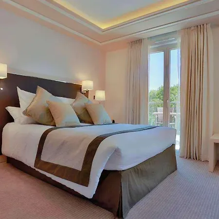 Zenitude La Valadiere, Ascend Collection 4*