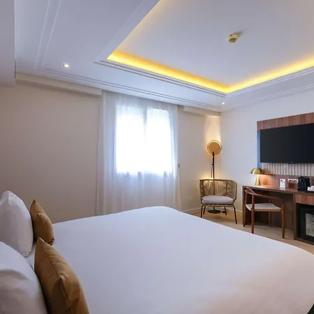 Hotel Zenitude La Valadiere, Ascend Collection 4*