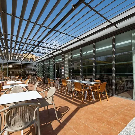 Hotel De Fontcaude 4*