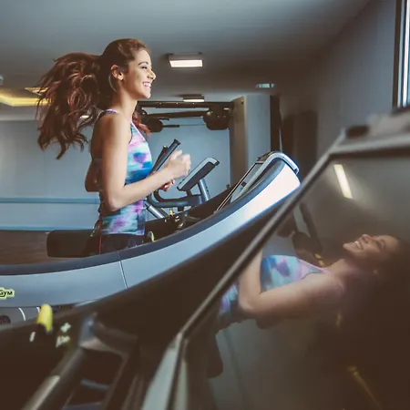 Hotel Zenitude La Valadière, An Ascend Collection Juvignac