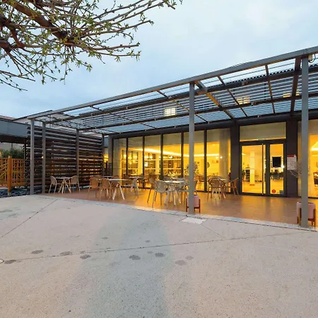 Zenitude La Valadiere, Ascend Collection 4* Juvignac