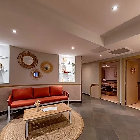 호텔 Zenitude La Valadiere, Ascend Collection 4*