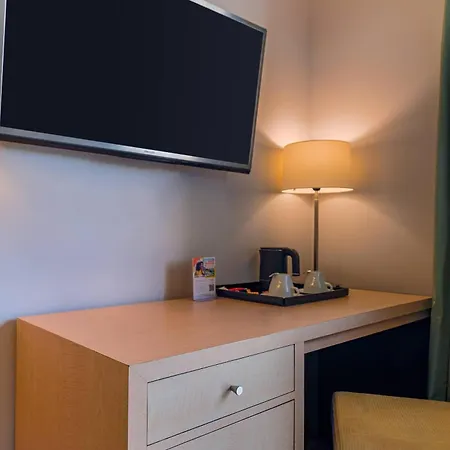Zenitude La Valadiere, Ascend Collection 4* Juvignac
