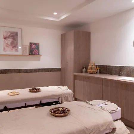 Zenitude La Valadiere, Ascend Collection Juvignac