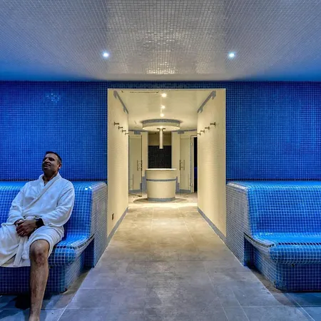 Zenitude La Valadiere, Ascend Collection Hotel Juvignac