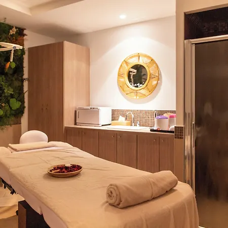 Zenitude La Valadiere, Ascend Collection