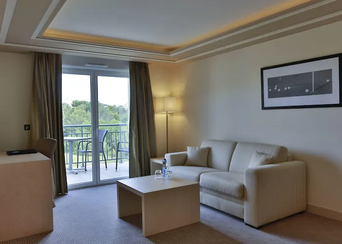 Zenitude La Valadiere, Ascend Collection 4*